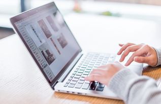 為什么中小型企業(yè)必須進行網(wǎng)站建設(shè)?意義與價值深度解析